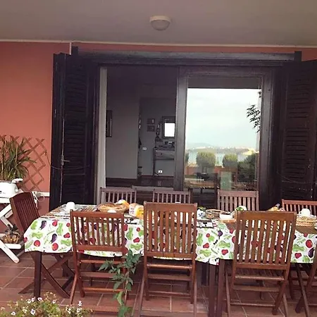 Al Sandalyon Hotel